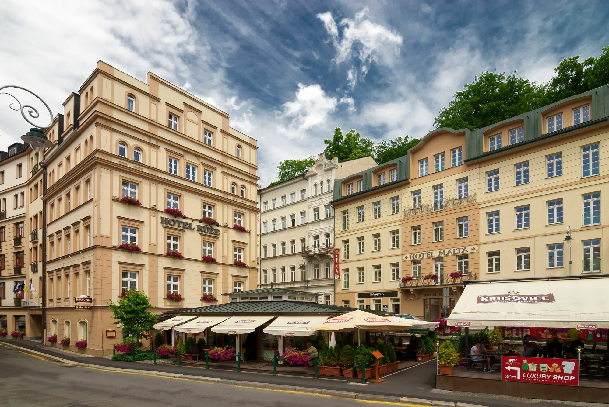 Hotel Malta Karlovy Vary Ngoại thất bức ảnh